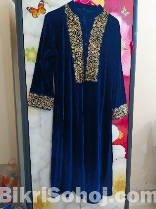 Velvet kurti